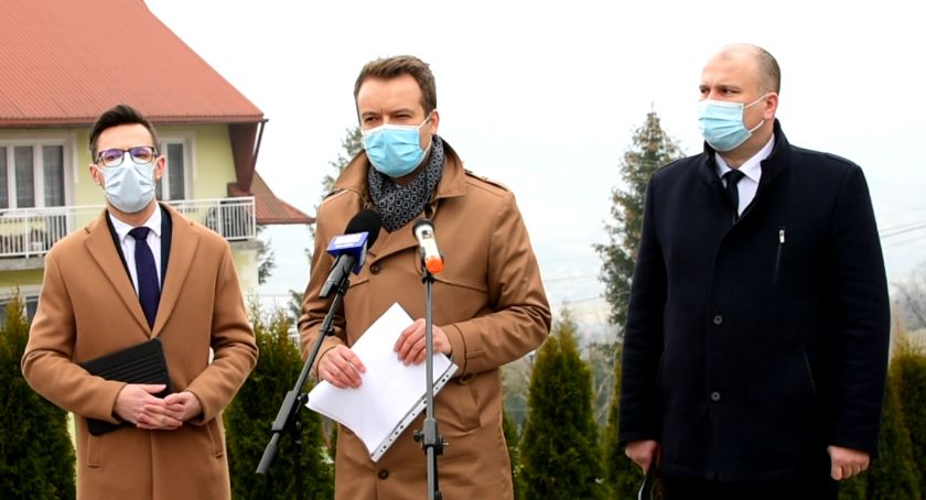Wielka kasa dla wszystkich gmin w powiecie suskim! Dostały tyle, o ile zawnioskowały. 