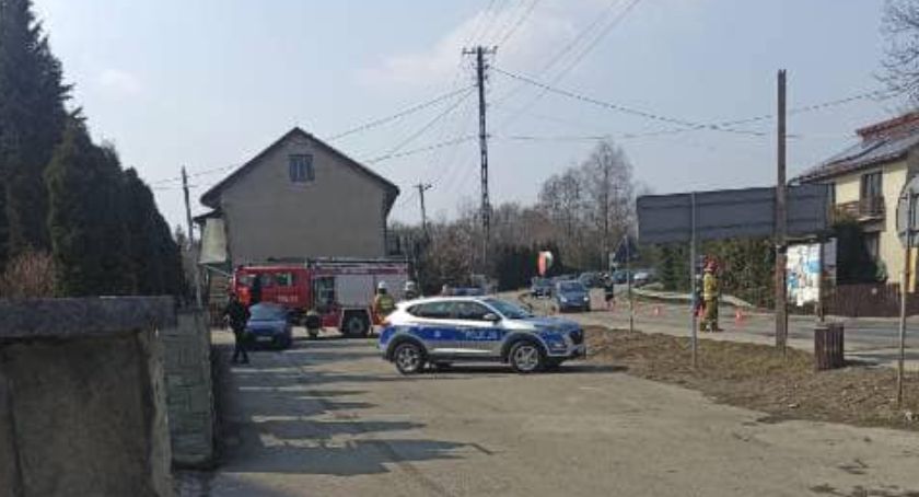 Stłuczka na wojewódzkiej. Dwa auta rozbite 