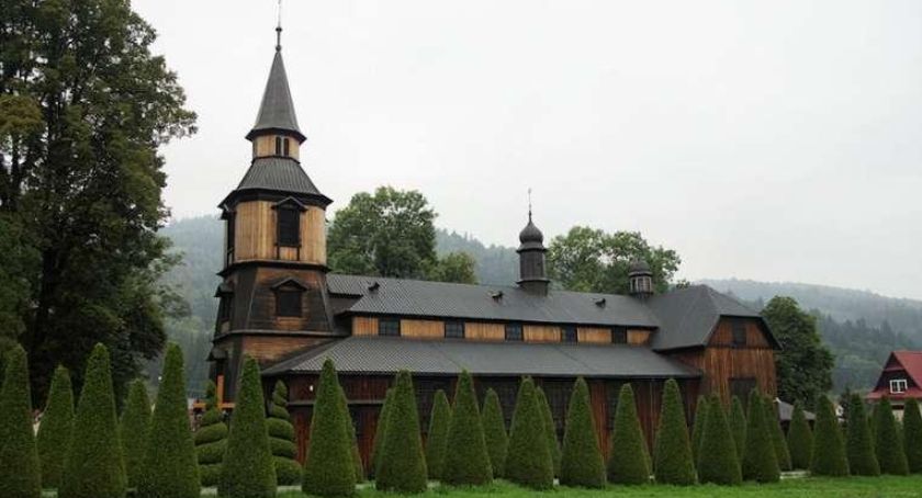 Zabytki do renowacji. Sejmik przeznaczył środki na dotacje. Ile i na co trafiło do powiatu suskiego?