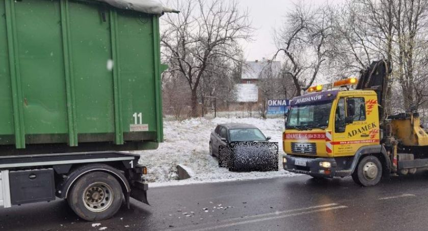 Za szybko weszła w zakręt 