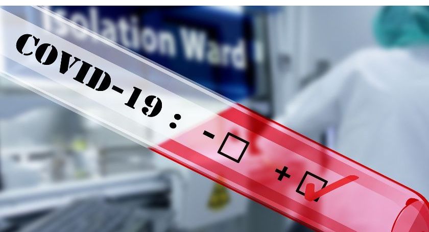 42 osoby z pozytywnym wynikiem na koronawirusa, dwóch mieszkańców przegrało walkę z chorobą