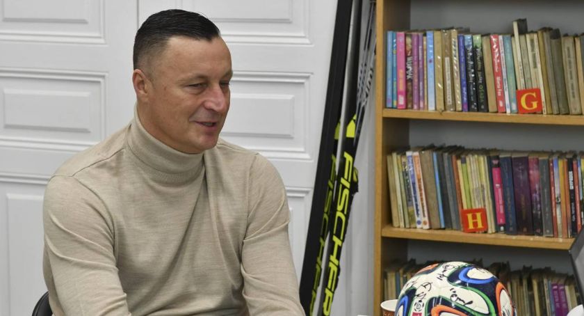 Tomasz Hajto gotów wrócić na trenerską ławkę. 