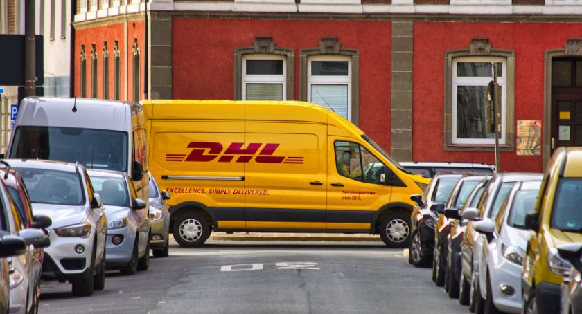 Jakie drukarki logistyczne warto kupić w 2021 roku?