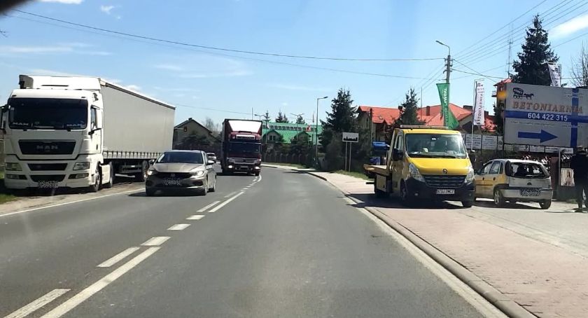 Trzymał się za blisko opla 