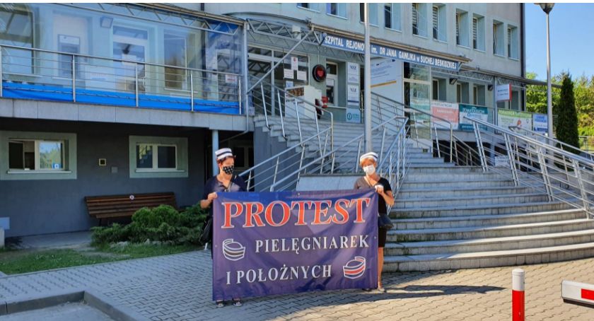 Pielęgniarki i położone protestują przeciwko nowym zasadom naliczania wynagrodzenia
