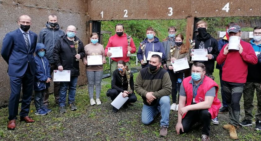 W połowie maja strzelano na... Powitanie wiosny