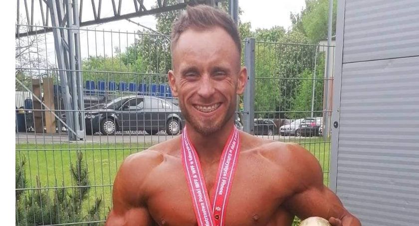 Debiut jak ze snu. Kacper Lasek mistrzem Polski w kulturystce i fitness!