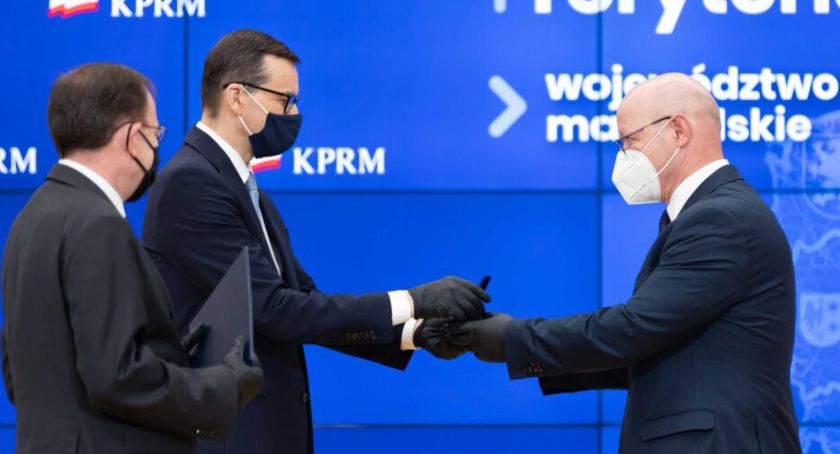 Premier i minister odznaczyli starostę suskiego 