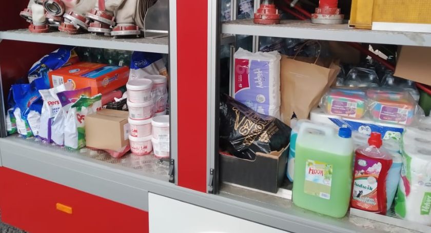Druhowie z Błądzonki ugasili część potrzeb pogorzelców z Nowej Białej 