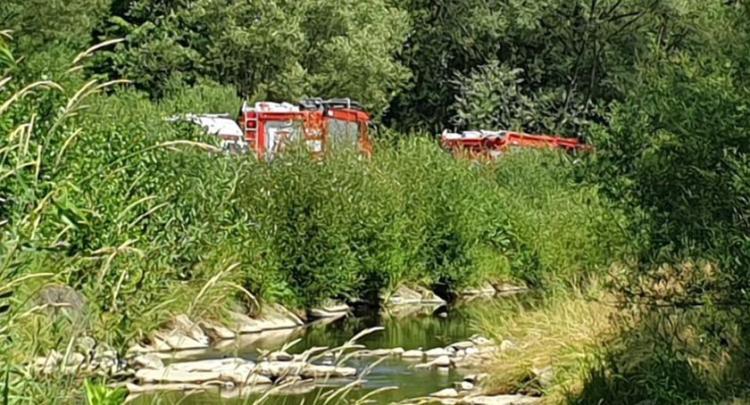 Kuków: Tragedia była o włos. Niepełnosprawny mężczyzna wpadł do rzeki 