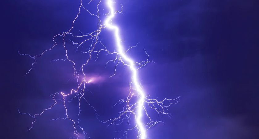 Spodziewane są kolejne burze, wichury, a nawet grad 