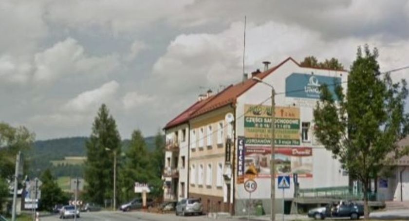 Mural ma upiększać miasto i... oczyszczać powietrze! 