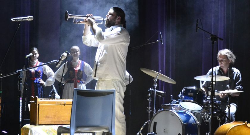 W Suchej Beskidzkiej jazz połączył się z folklorem. Efektem jest Watra 