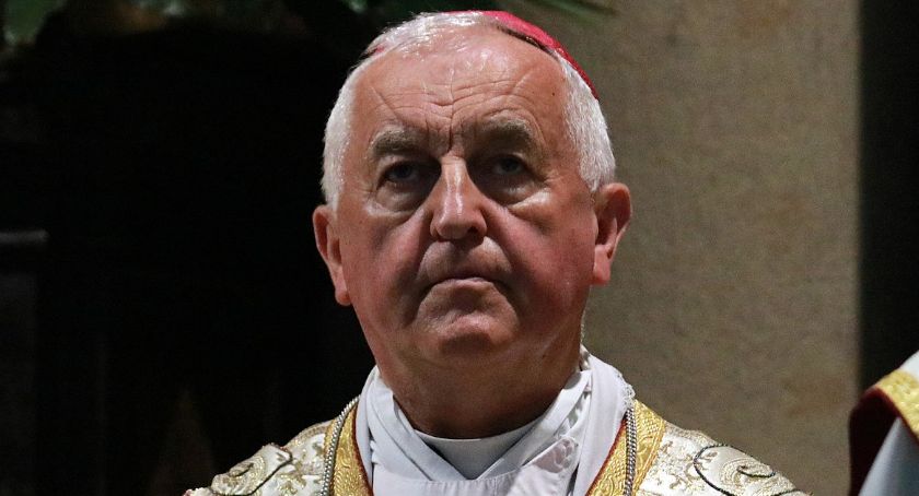 Stolica Apostolska oddaliła poważne zarzuty wobec biskupa Jana Szkodonia, ale… wymierzyła mu karę!