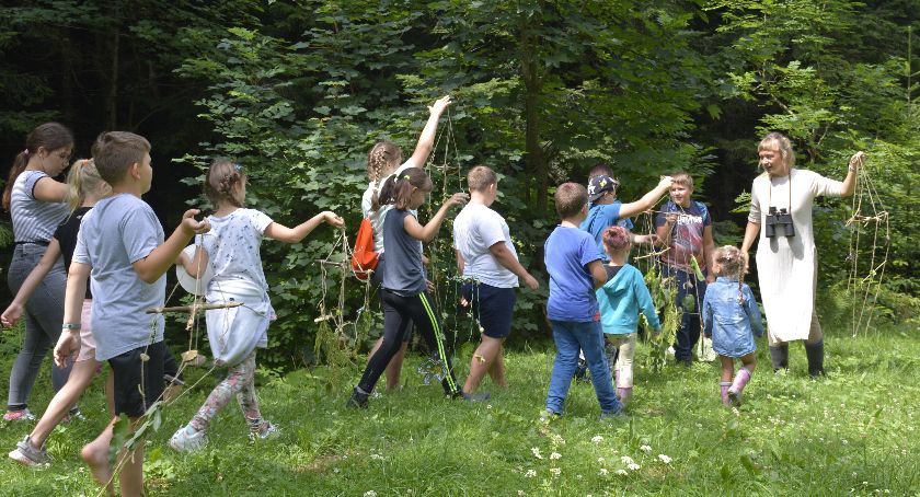 Uśmiech dziecka jest największym dziełem sztuki! Kreatywne warsztaty artystyczne w Zawoi 
