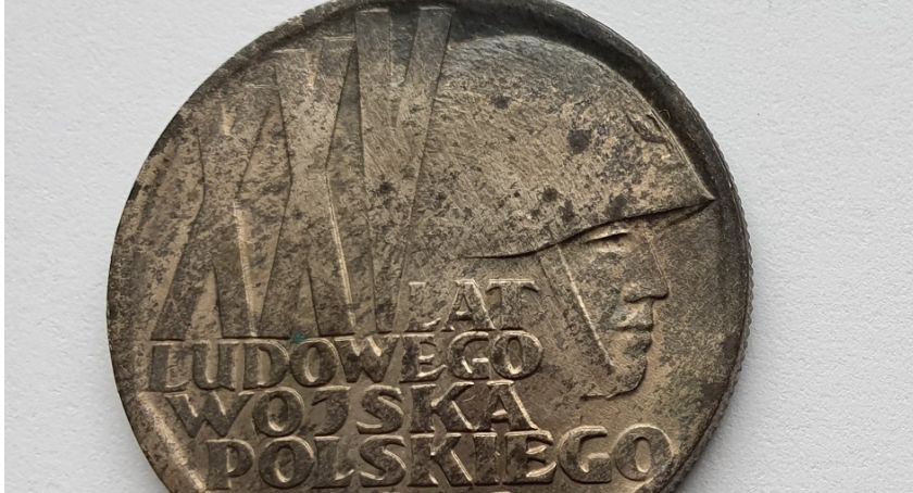 Kto zgubił cenne monety? Czekają na właściciela w bezpiecznym miejscu 