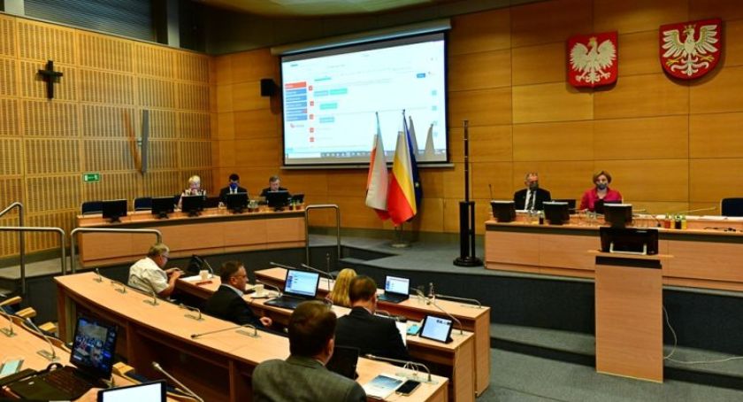 Burza po decyzji Sejmiku Województwa Małopolskiego