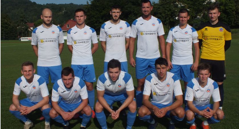 V-LIGA: Ozdobą spotkania były gole Starowicza i Pacygi
