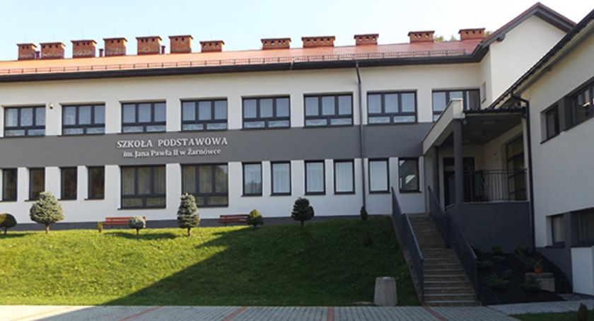 Gmina Maków: Nowi dyrektorzy, szkoły wyremontowane i doposażone 