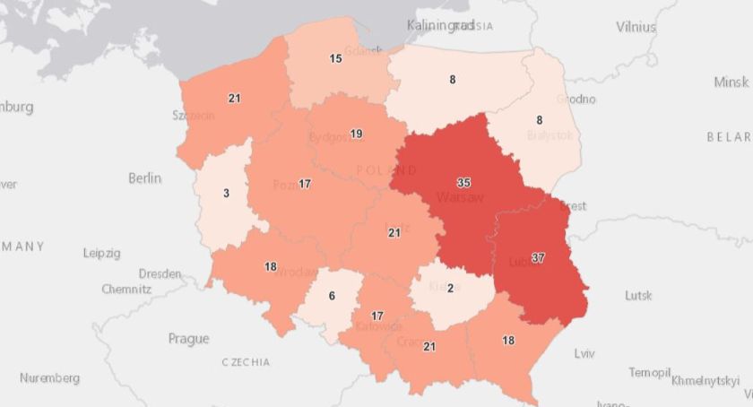 O połowę mniej zakażonych niż dotychczas. Tyle, że mamy poniedziałek 