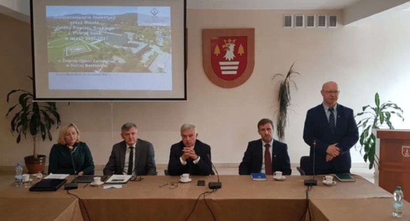 Samorządowcy z powiatu suskiego debatowali o suskim Szpitalu Rejonowym