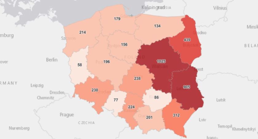 Jest weekend, to i ilość zakażeń zmalała 