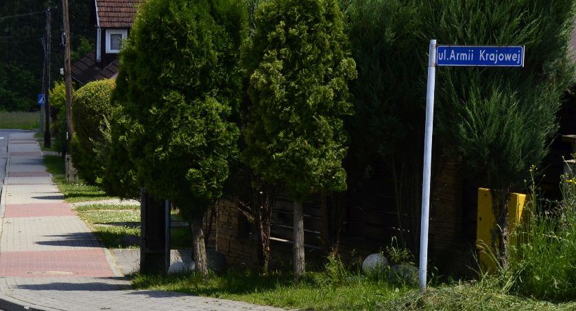 Zmiany nazewnictwa ulic Armii Krajowej i Podksięże