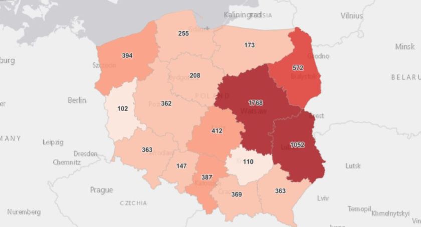 Ilość zakażeń zmalała, ale w mniejszym stopniu niż dotychczas w weekendy 