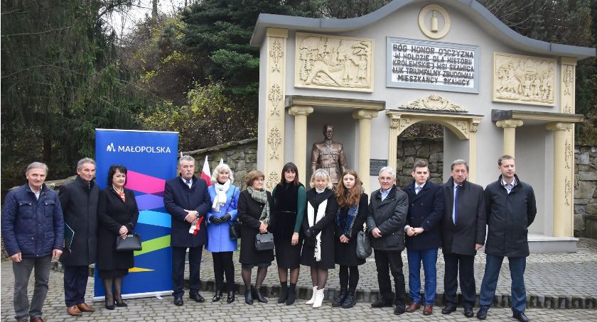 Ocalili od zapomnienia oficera WP Stefana Ficka!
