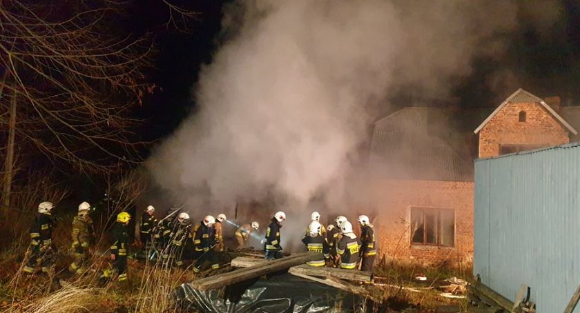 Nocny pożar w Skawicy Suchej Górze 