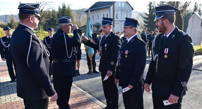 Odznaczenia dla strażaków z gminy Budzów 
