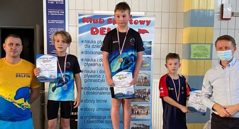Pływacy z Jasienia Sucha Beskidzka, ArtSwim Naprawa i Pantery Jordanów rywalizowali w Myślenicach