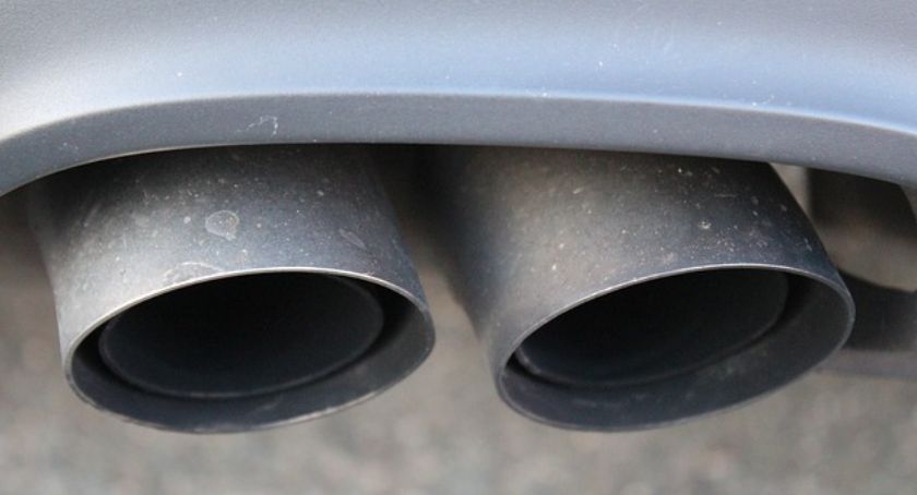 Jak ograniczyć emisję spalin samochodowych, czyli STOP SMOG