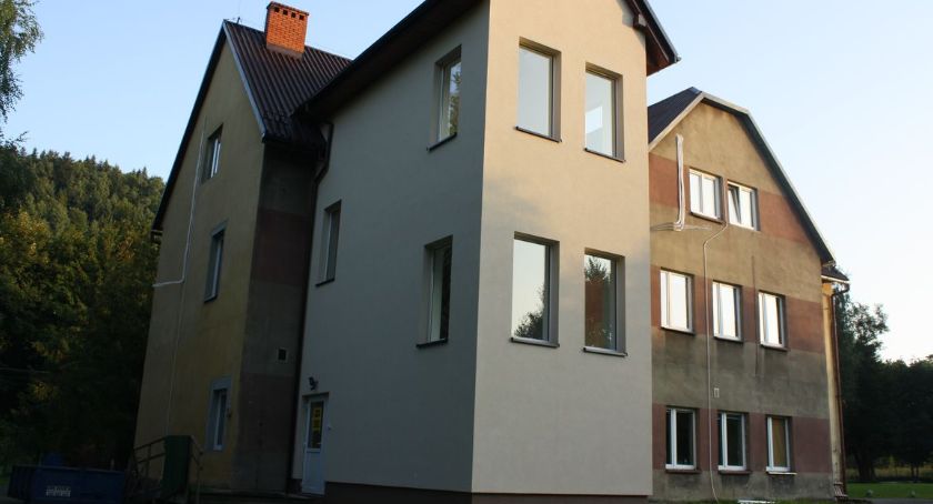 Trwa modernizowanie OREW-u w Tarnawie Górnej 