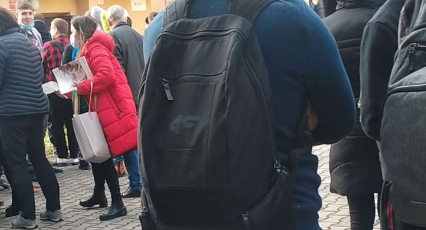 Ewakuacje w szkołach w Suchej Beskidzkie i Makowie Podhalańskim 