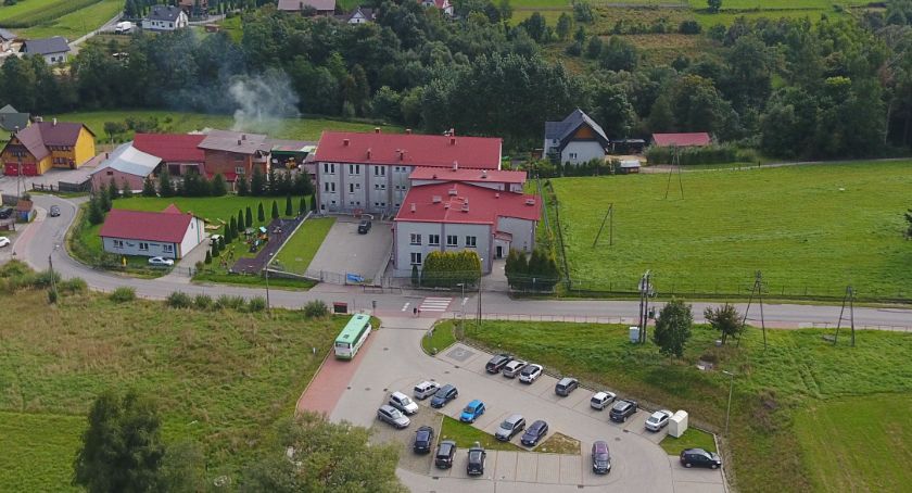 „Poznaj Polskę” – 48 254 zł  na wycieczki dla uczniów z Gminy Maków