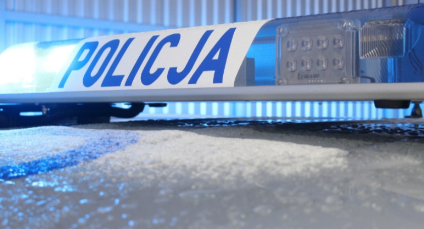 Ulatniał się czad. Pierwsi do akcji weszli policjanci 