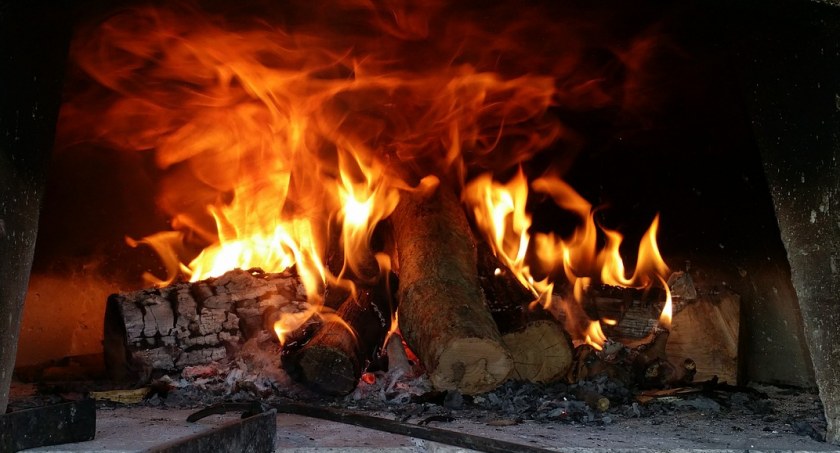 Coraz mniej czasu na wymieną pieców. W Małopolsce nowy piec musi mieć podajnik 