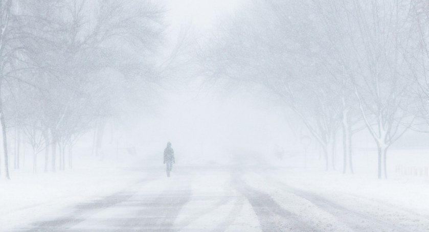 Nadciągają potężna wichura i burze śnieżne! 