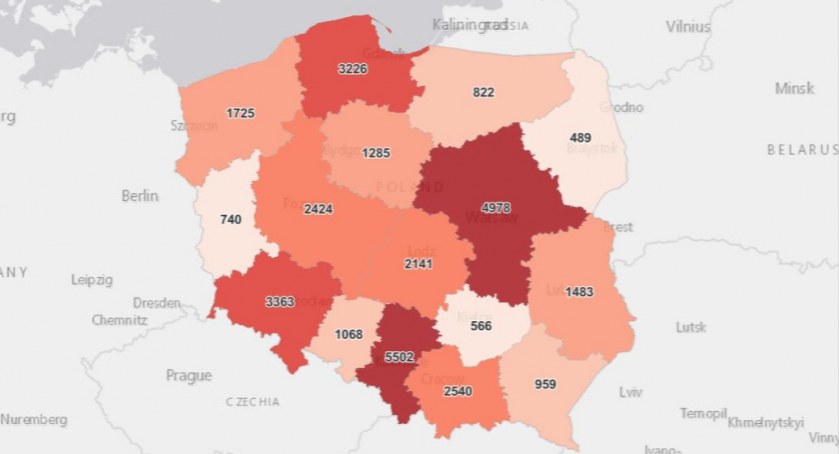 Poweekendowy spadek ilości zakażeń