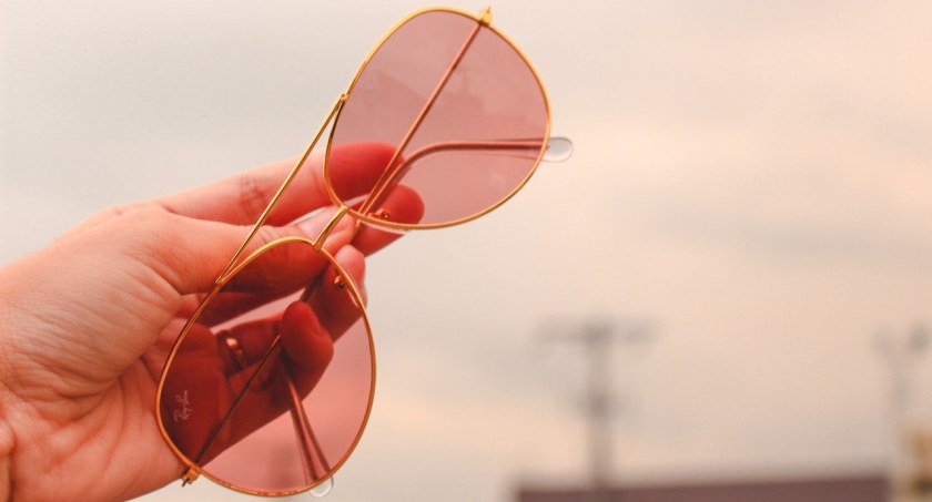 Okulary Ray Ban czy Calvin Klein – które wybrać?