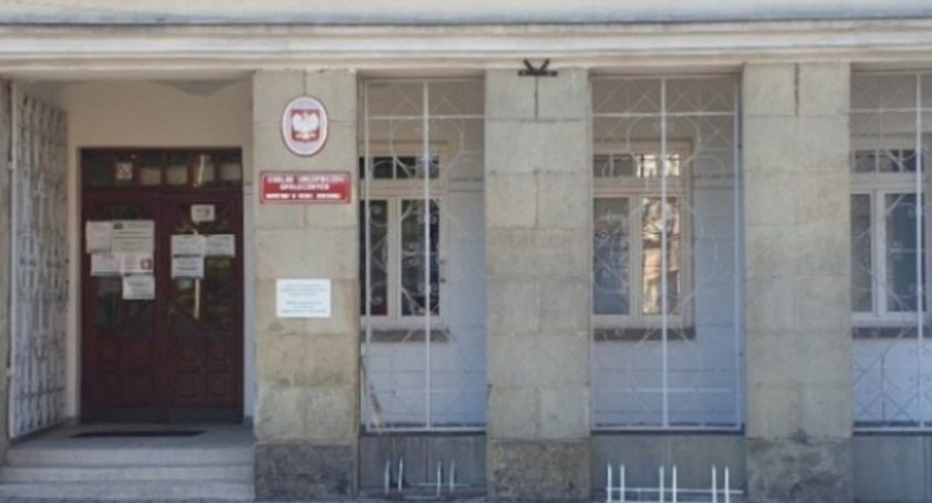 Zmiany w zasiłkach od stycznia 2022 r., kwarantanna i izolacja – dyżur eksperta