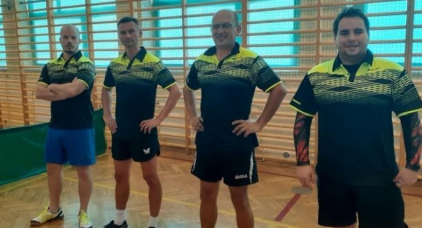 ULKS Lachowice wywiera presję na rywalach 