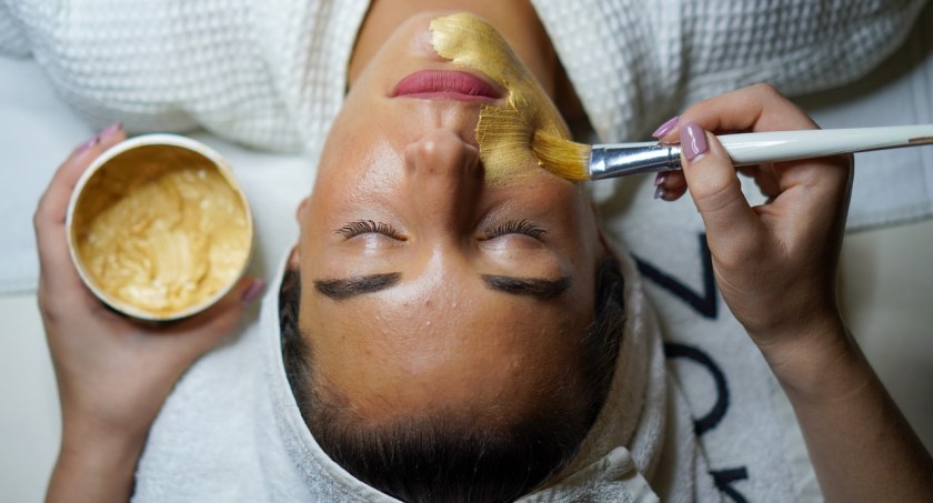 Voucher do SPA dla mamy – idealny pomysł na prezent