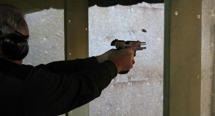 Polskie strzelnice sportowe przeżywają oblężenie. Sucha nie jest tutaj wyjątkiem