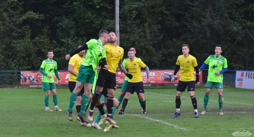 IV-LIGA: Orzeł wylądował w Białce. Bezradne Tempo