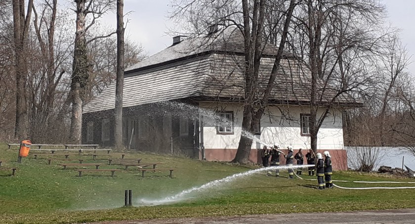Ewakuacja w jordanowskim „Dańkowskim”