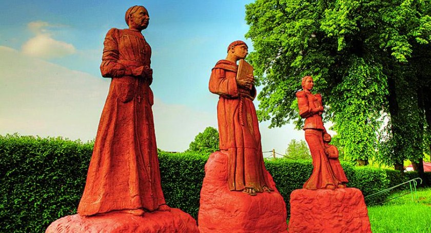 Podróże małe i duże – Małopolskie szlaki świętych