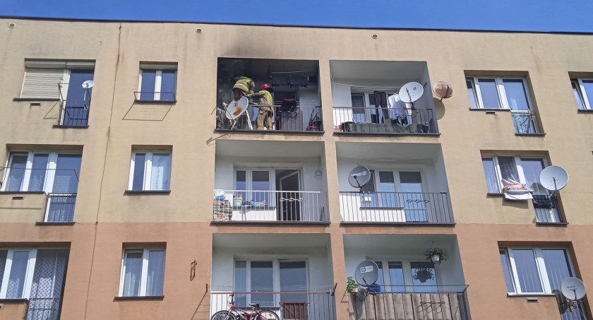 Interwencja strażaków na osiedlu Beskidzkim 