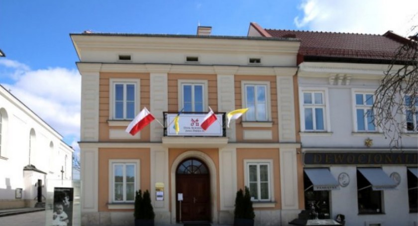 Podróże małe i duże - Wadowickie Muzeum Jana Pawła II